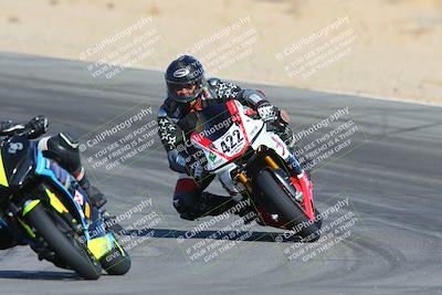 media/Nov-15-2024-CVMA Friday Practice (Fri) [[b142d29251]]/4-Group 4 and Trackday/Session 2 (Turn 10)/